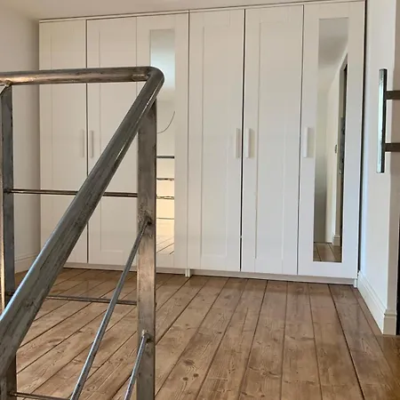 Dea Plebiscito - Donna Elena Plebiscito Apartmán