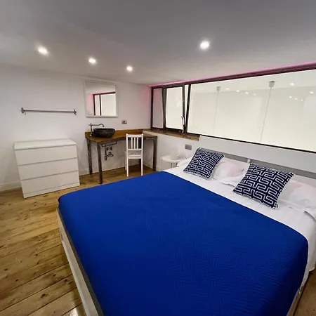 Dea Plebiscito - Donna Elena Plebiscito *